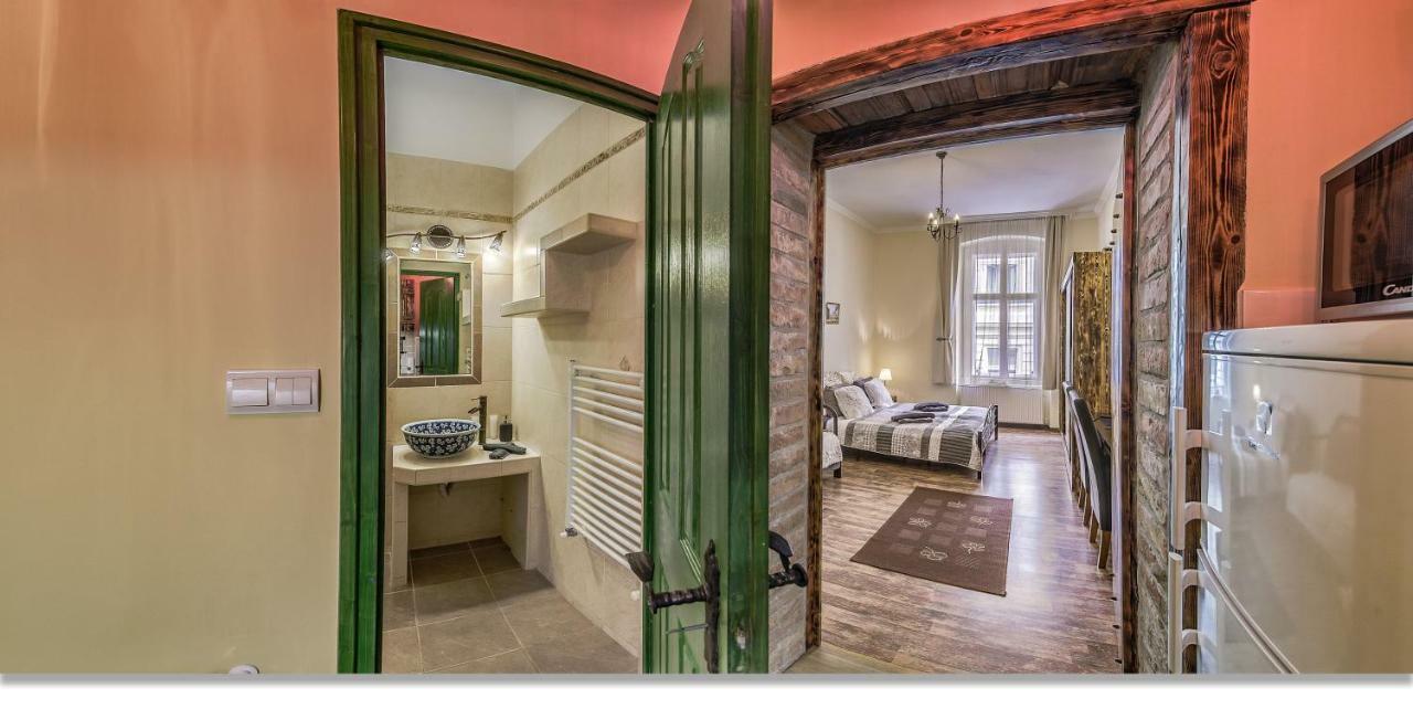 Wine Cellar Boutique Apartment Budapesta Exterior foto