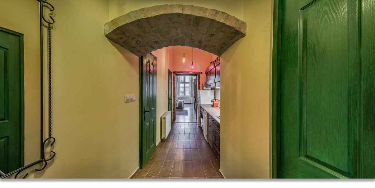 Wine Cellar Boutique Apartment Budapesta Exterior foto