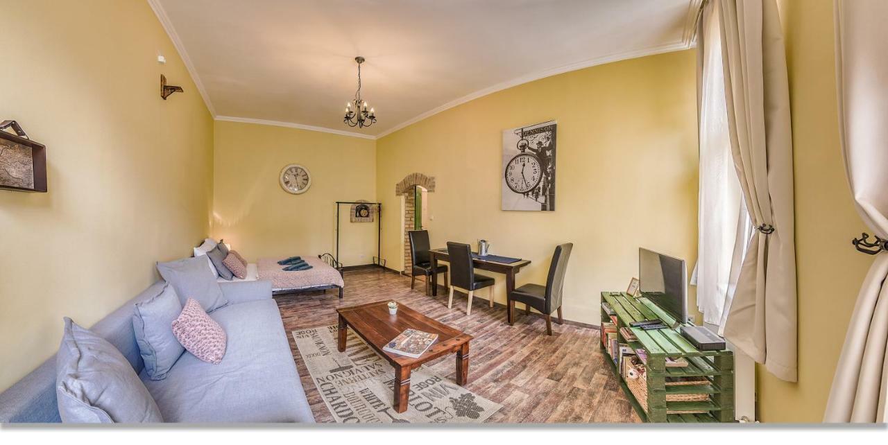 Wine Cellar Boutique Apartment Budapesta Exterior foto