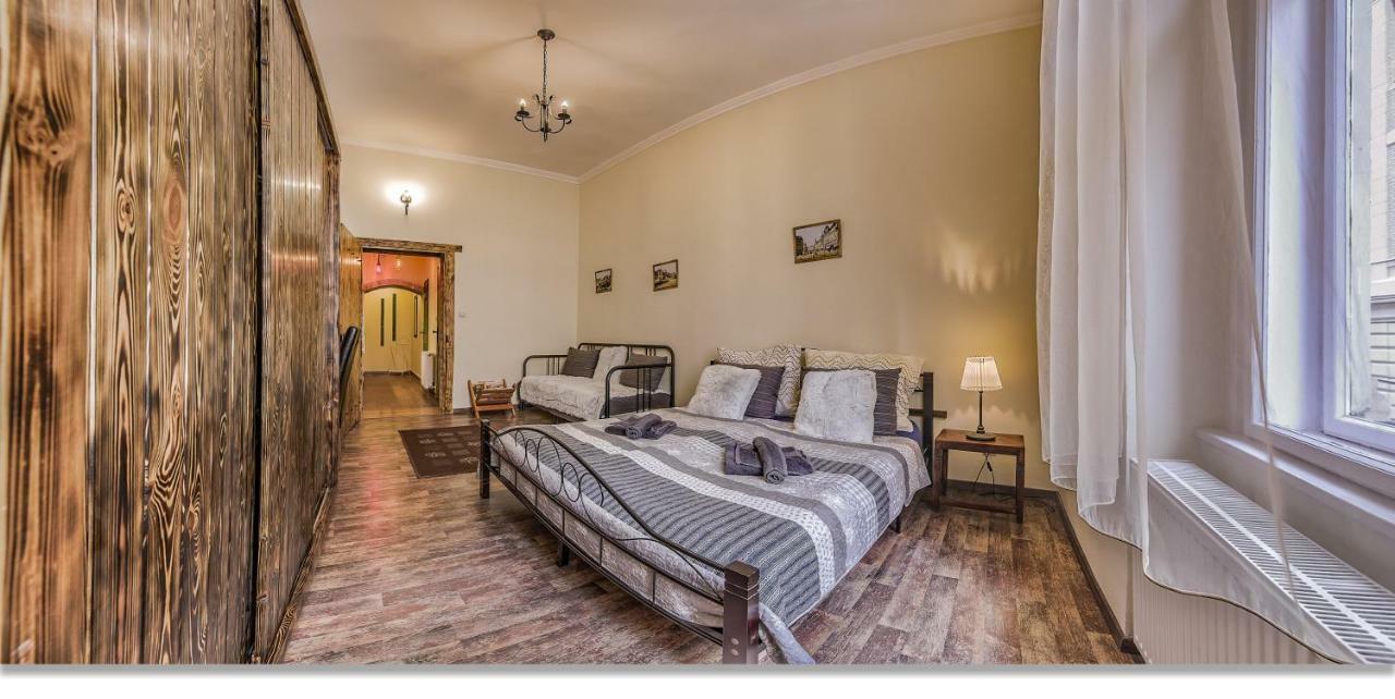 Wine Cellar Boutique Apartment Budapesta Exterior foto
